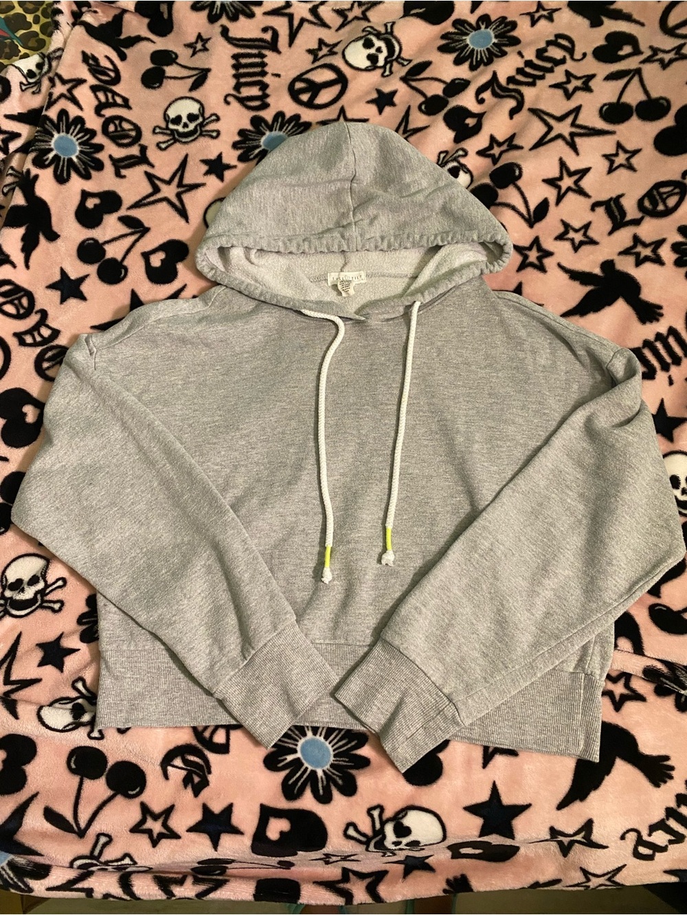 Full Tilt Light Gray Cropped Hooded Sweatshirt